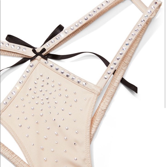 NWT Victoria’s Secret Dream Angels Strappy Satin Shine Cheekini Panty - Picture 4 of 8